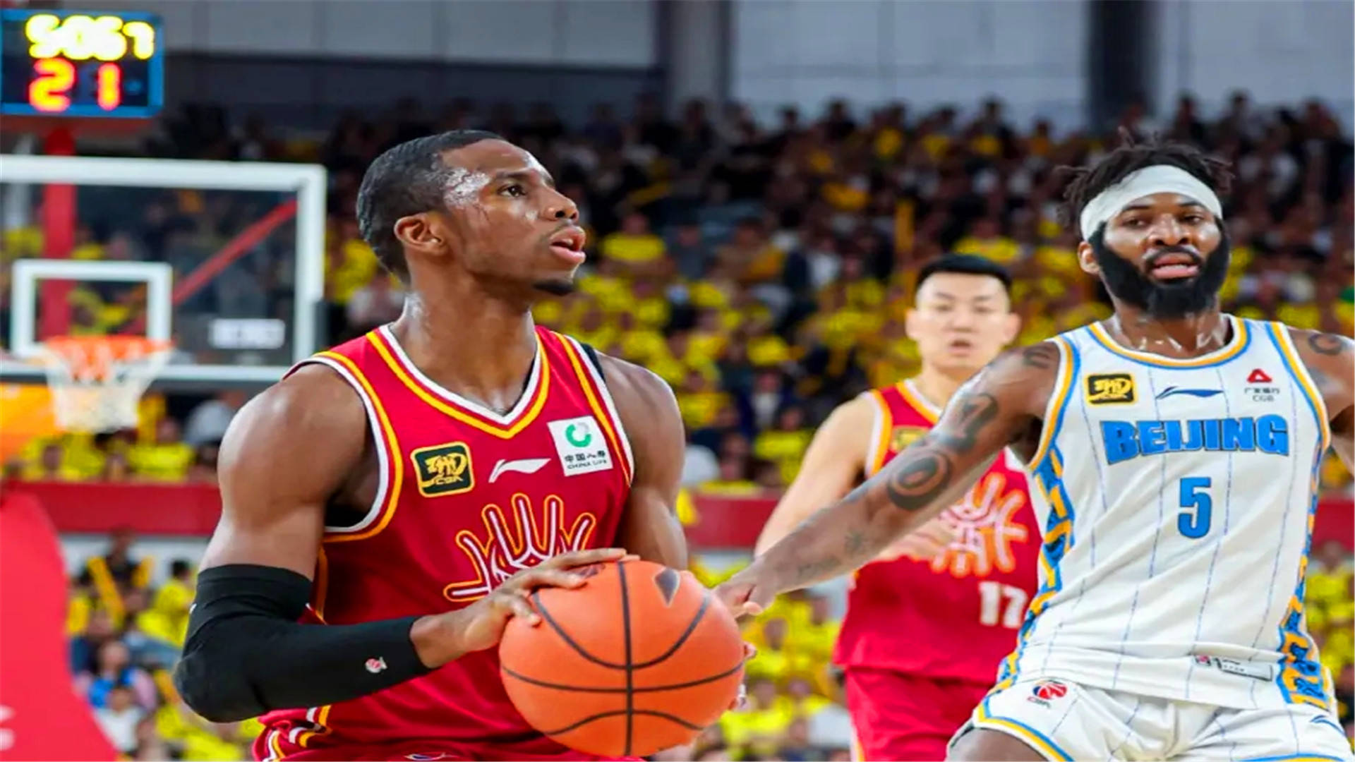 爱游戏登录-北京队联手外援，迅速逆转比分，力压对手获胜