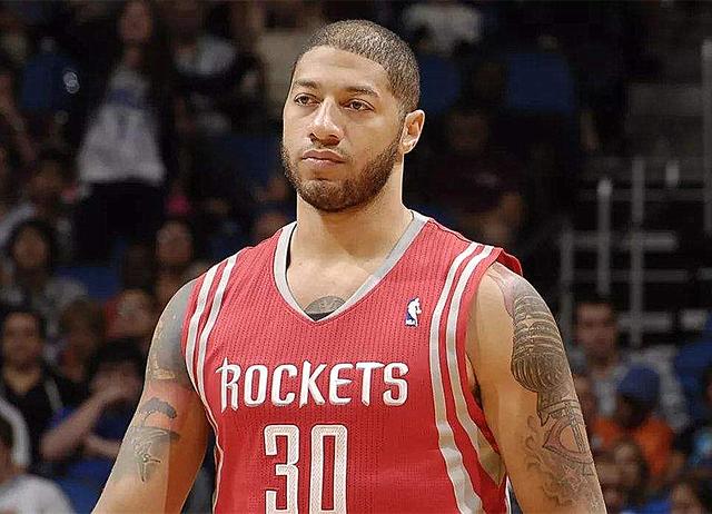 爱游戏官网-人生巅峰！一场比赛改变了球员的命运轨迹