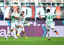 华沙松德兰主场胜出,暂时脱离降级区 华沙松德兰主场胜出,暂时脱离降级区