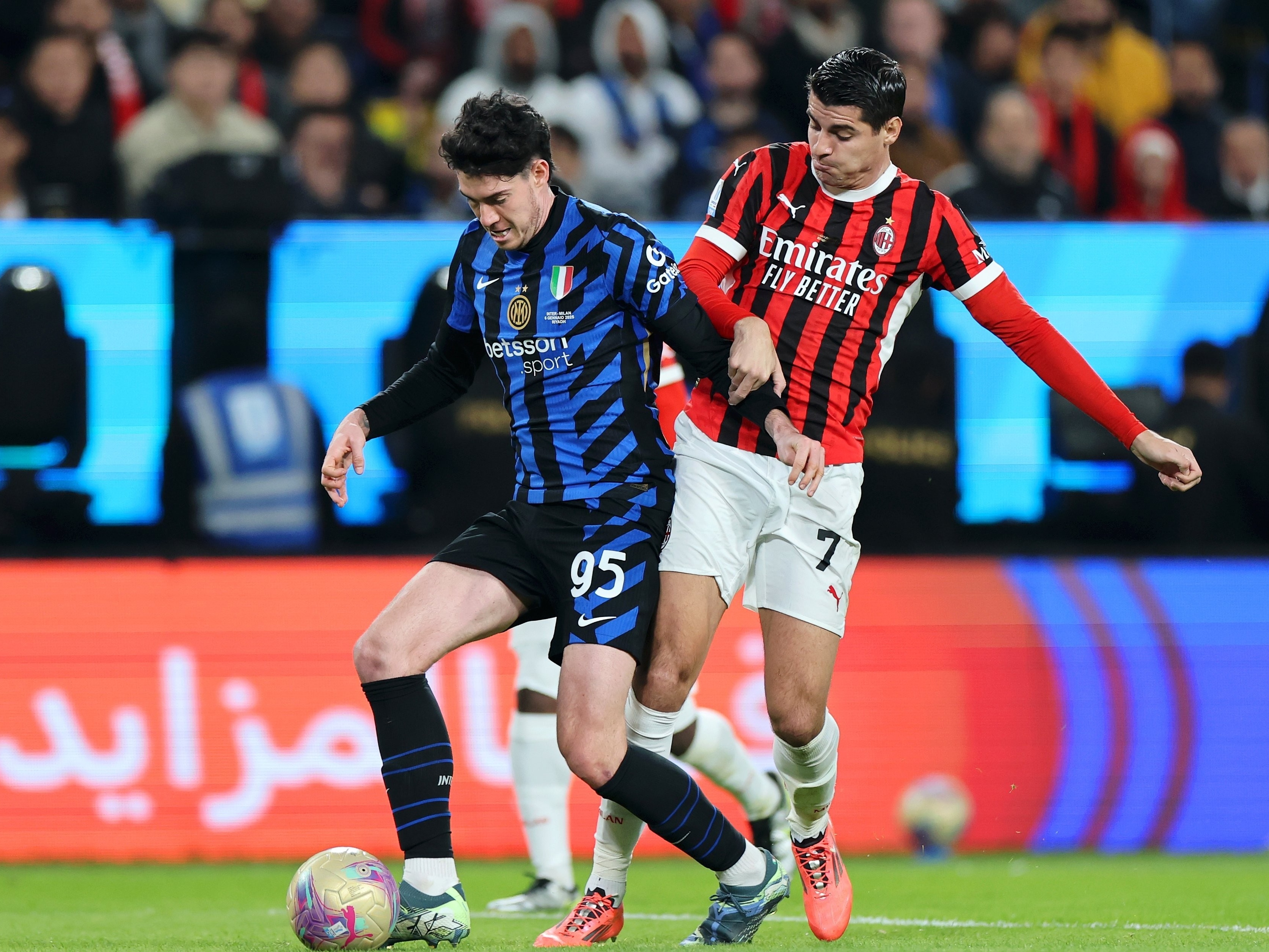 爱游戏官网入口-国际米兰防守稳固，保持连胜势头的简单介绍