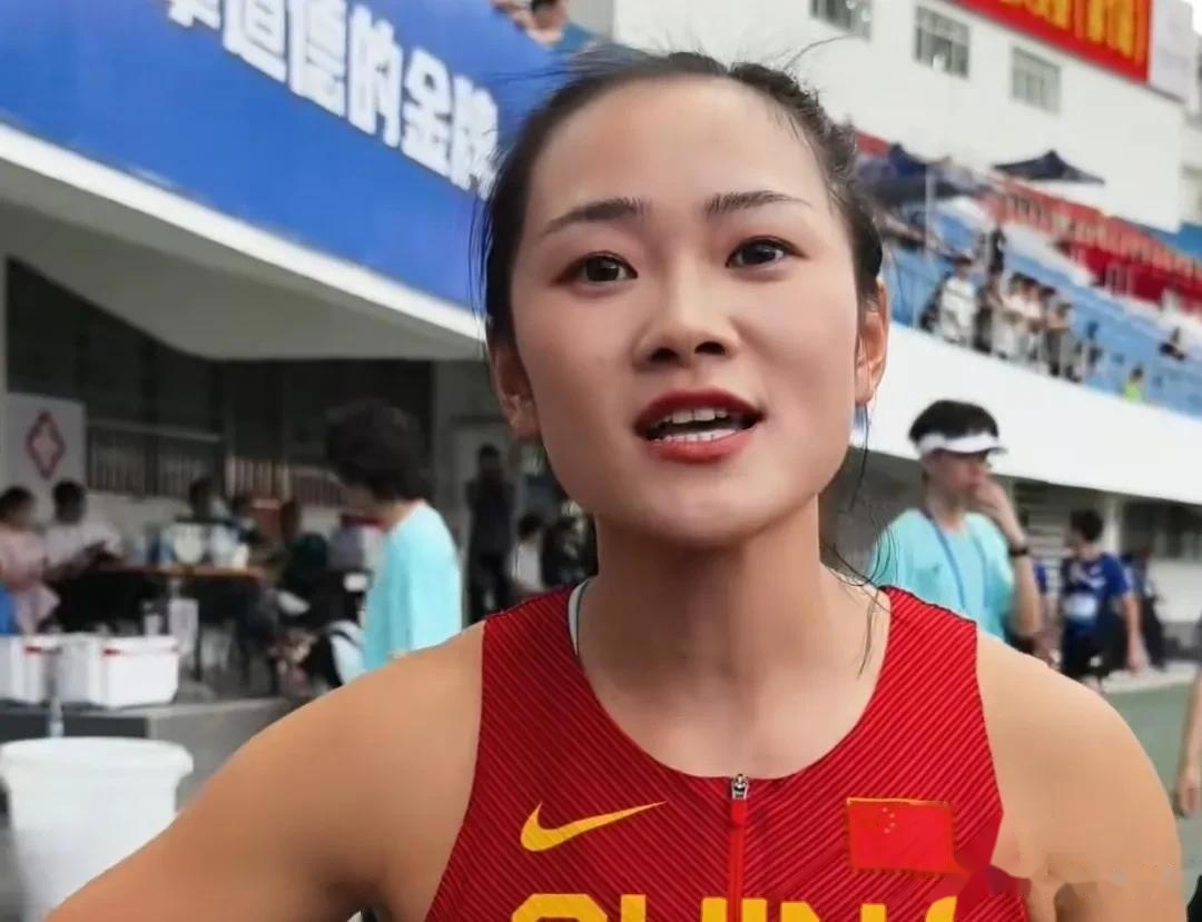 田径冠军遗憾输掉比赛，坚持练习备战下一场的简单介绍