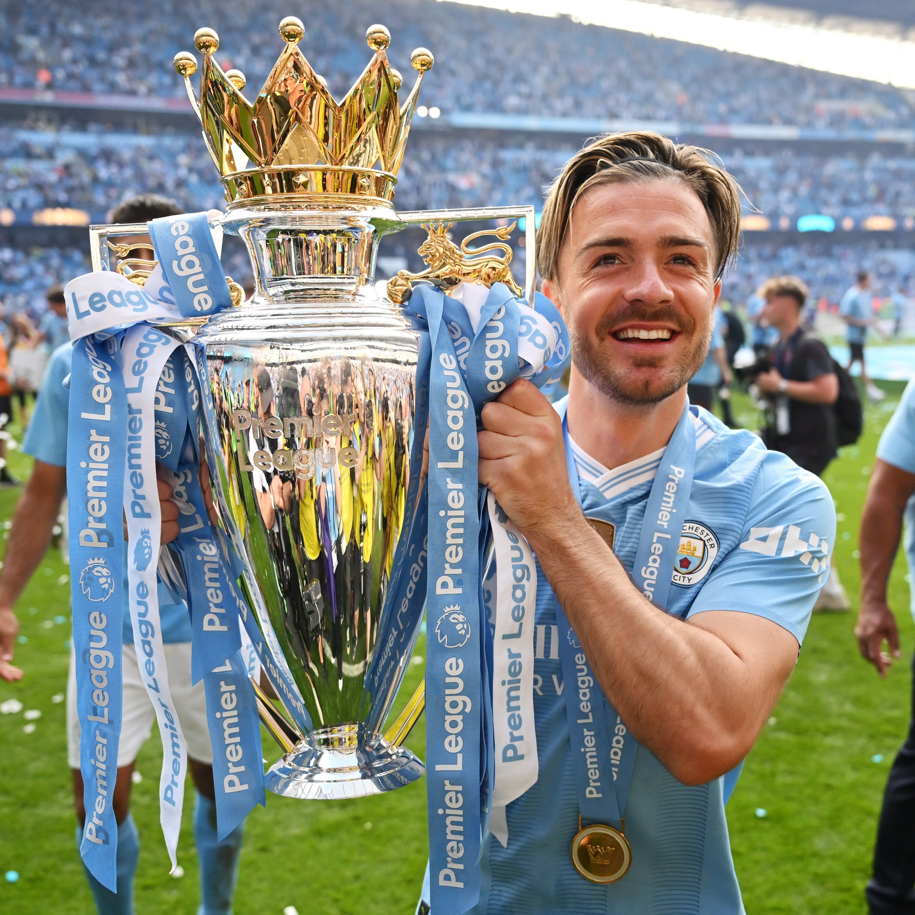 爱游戏中国官网-曼城队再胜对手，赢得晋级机会的简单介绍