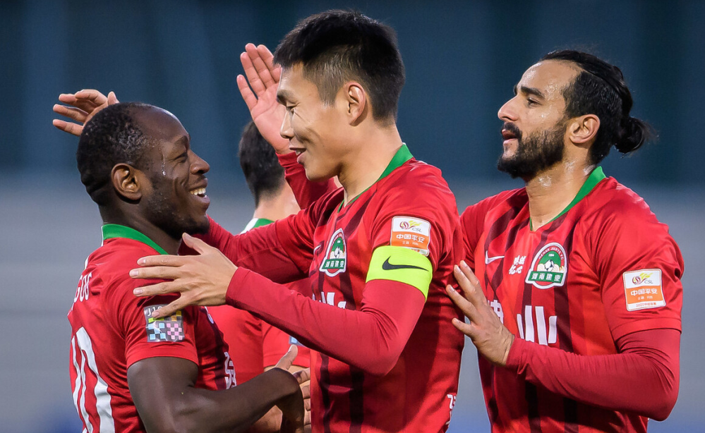 爱游戏网页版入口-广州富力连续三轮不败，迅速崛起