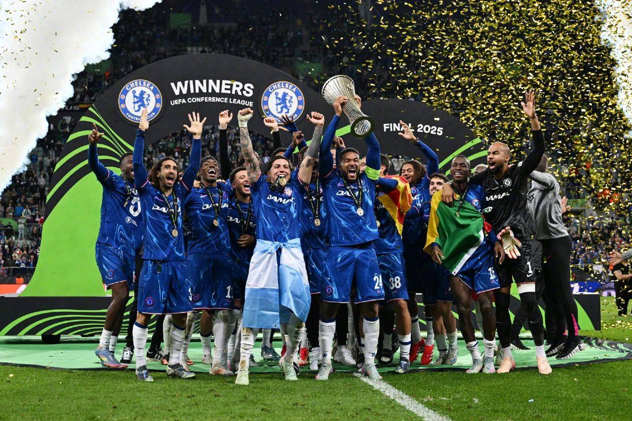 爱游戏登录入口-奥兰群岛全队备战瑞士欧洲杯资格赛，期待取得历史性胜利