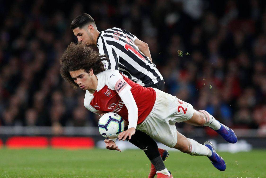 爱游戏在线登录-包含波尔多击败圣埃蒂安，取得一场壮举的词条