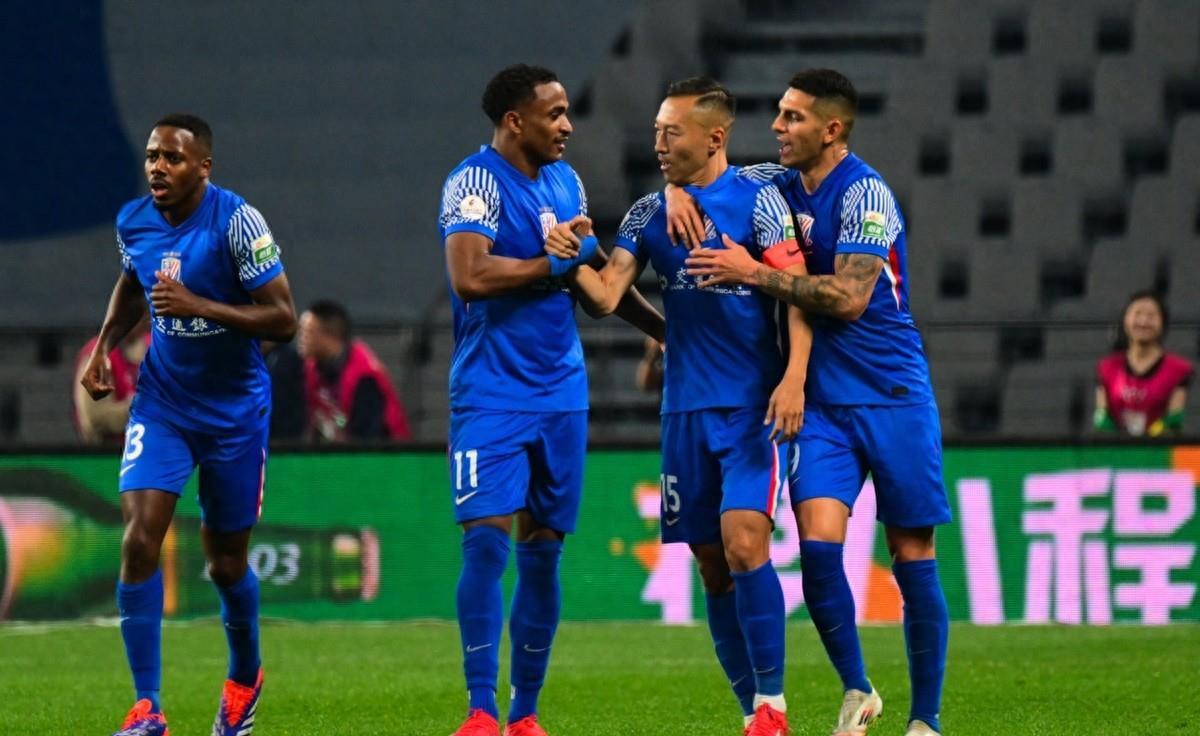 爱游戏入口-包含顶尖球员聚首，展开激烈对抗比赛的词条