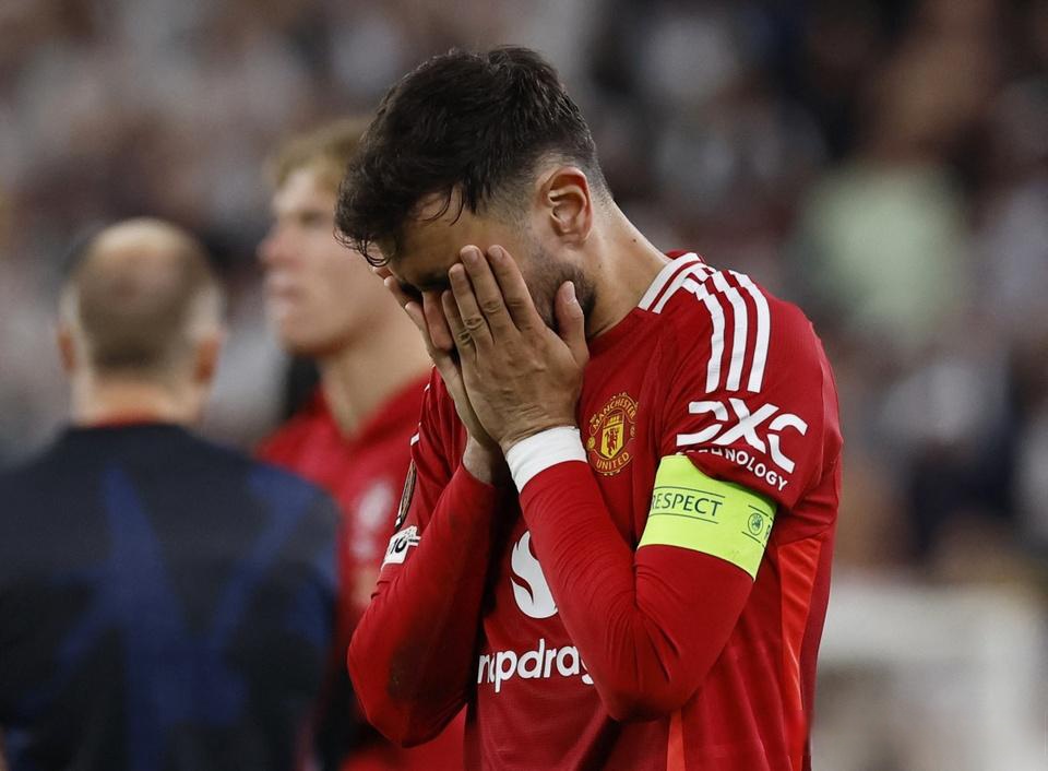 拜仁慕尼黑中场大将受伤,球队缺少重要支柱的简单介绍 拜仁慕尼黑中场大将受伤,球队缺少重要支柱的简单介绍