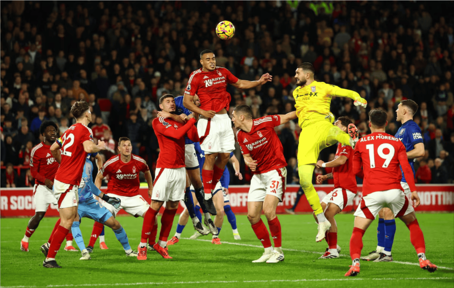 爱游戏中国官网-劲敌对决！欧洲国际比赛场上的鏖战不断