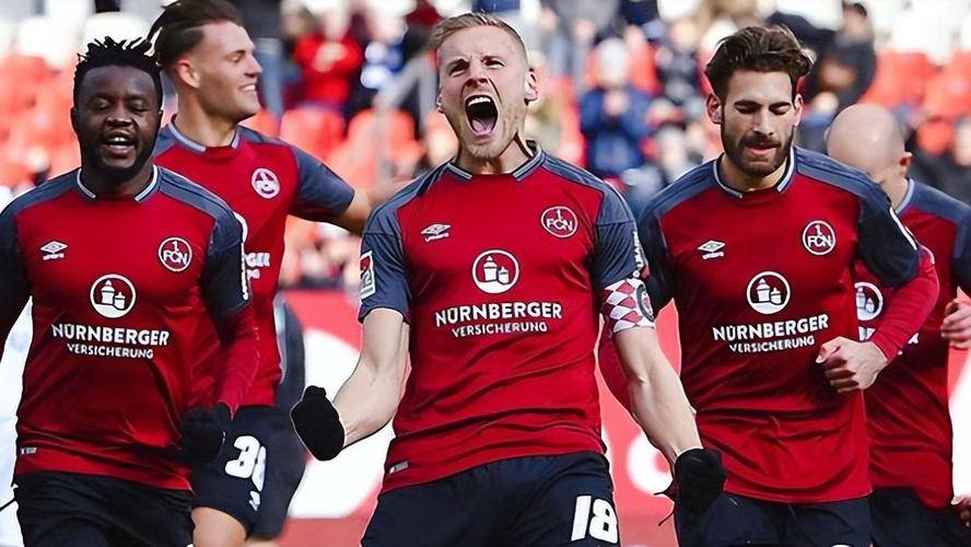 汉诺威队客场作战,积极备战对手 汉诺威队客场作战,积极备战对手