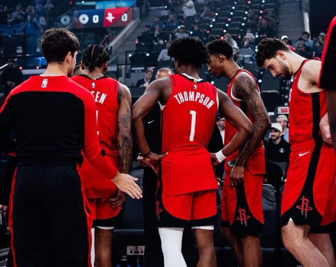 球队西部之争激烈，多队抢夺季后赛资格