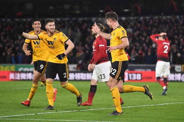 爱游戏网页版登录入口-关于狼队主场大败，后防线暴露问题的信息