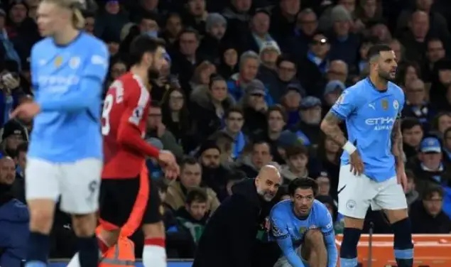 爱游戏登录入口-曼城全队受挫，难逃淘汰命运的简单介绍