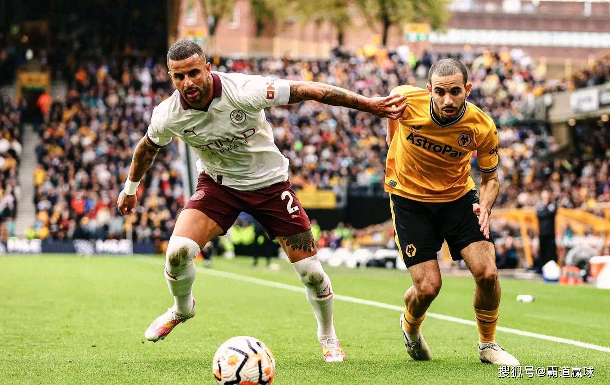 包含曼城主场大胜狼队，领跑优势进一步扩大的词条