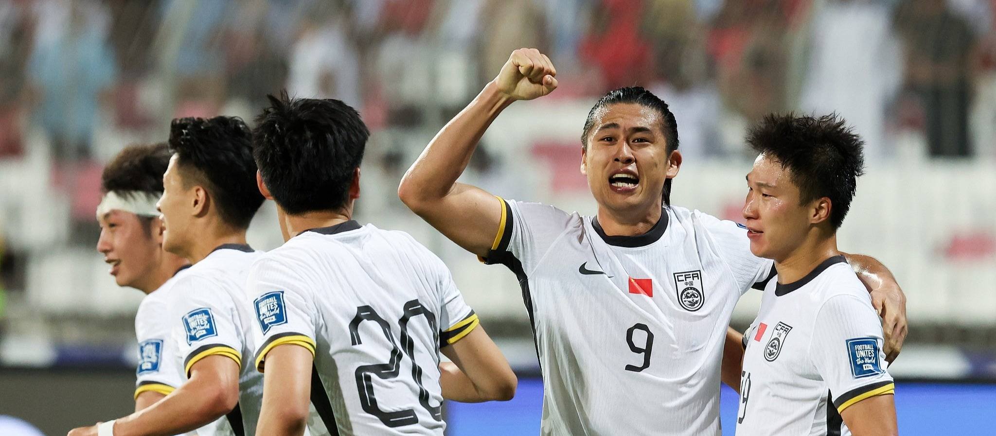 爱游戏官方入口-某球队在最新一场比赛中获胜