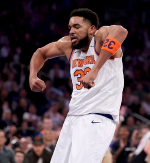 爱游戏官网-尼克斯惊险取胜，兰德尔成绝对核心，尽显领袖风范的简单介绍